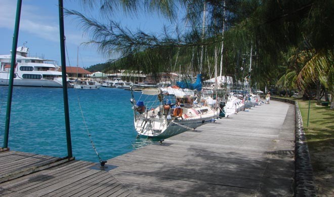 Uturoa town quay full of sailiing boats when the wind is high © BW Media